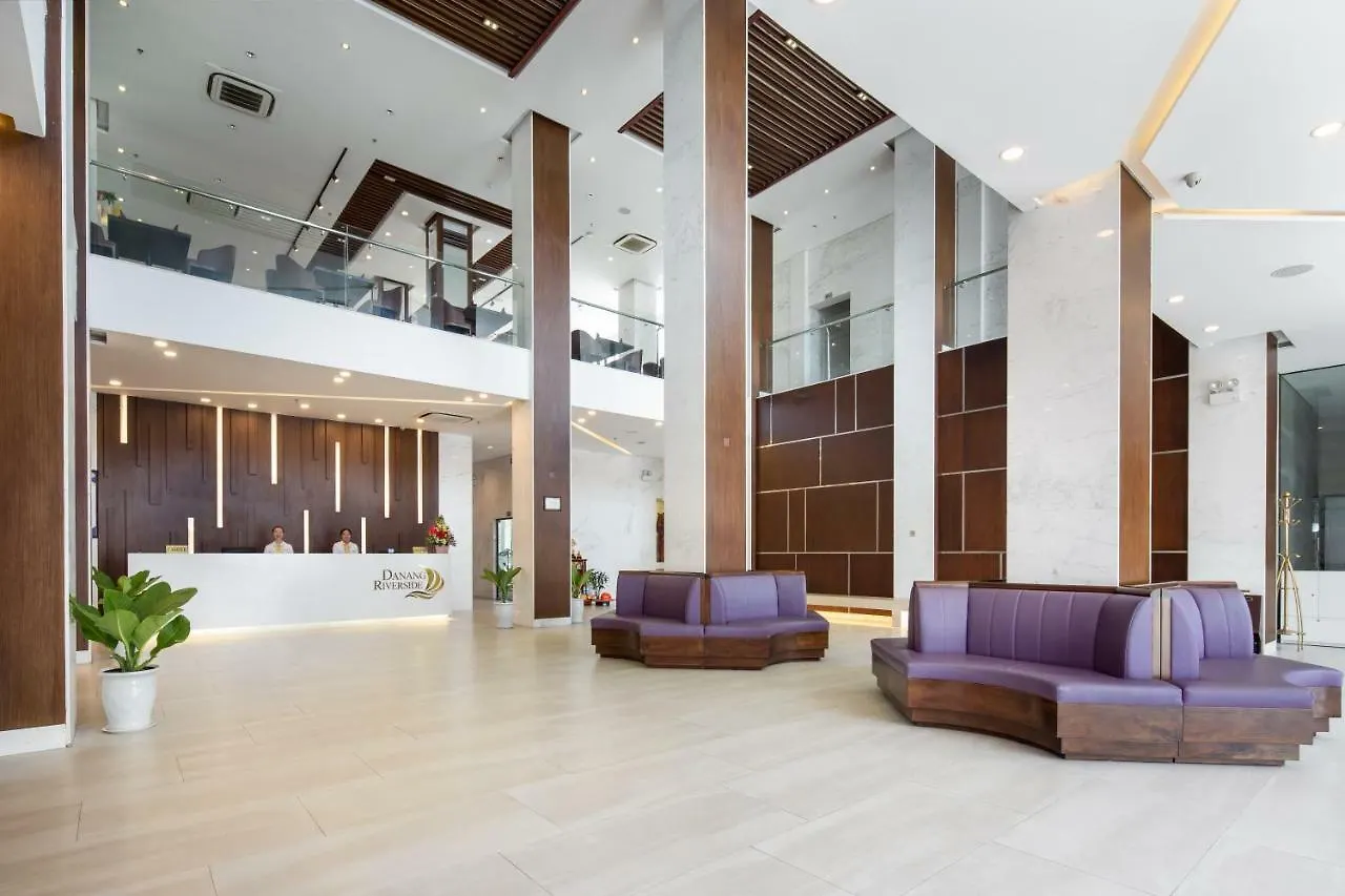 Da Nang Riverside Hotel